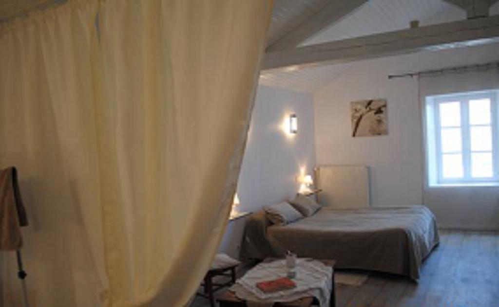 La Poussardiere Saint-Martin-sous-Mouzeuil Quarto foto